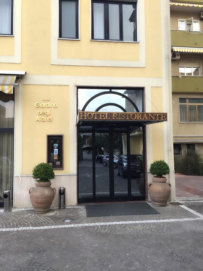 Hotel Giardino Degli Aranci Frattamaggiore Buitenkant foto