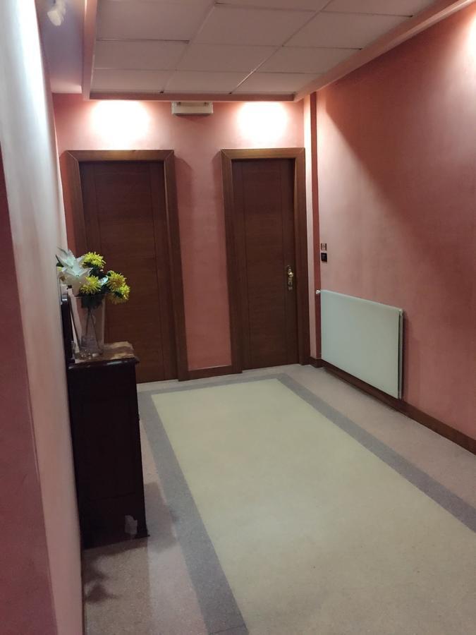 Hotel Giardino Degli Aranci Frattamaggiore Buitenkant foto